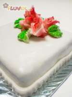 Fondant Icing and Fruit Cake (1.5 kgs.)